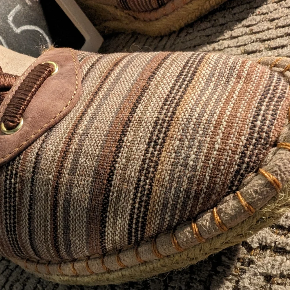 Liz Claiborne Brynn 8 vintage canvasleather captoe espadrille platform 2.5
